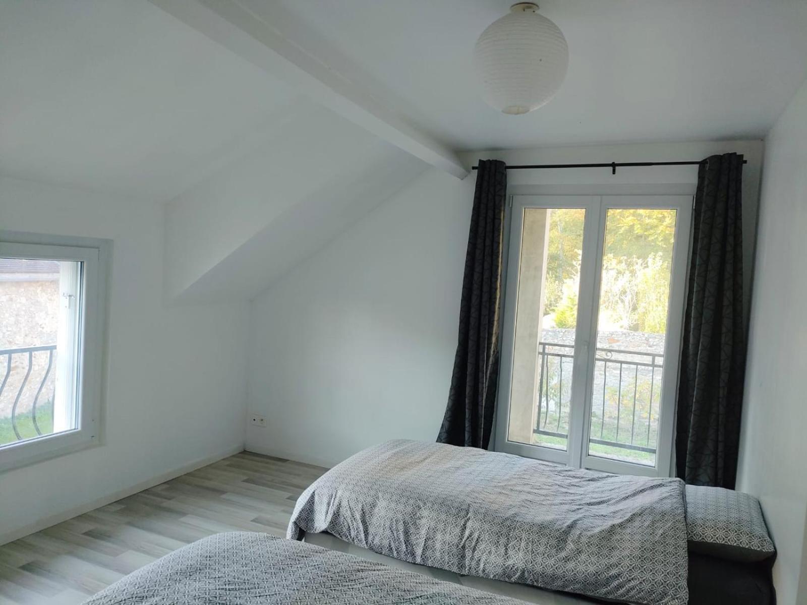 Gite 10 Lits Proche Foret Fontainebleau Vernou-la-Celle-sur-Seine Exterior photo